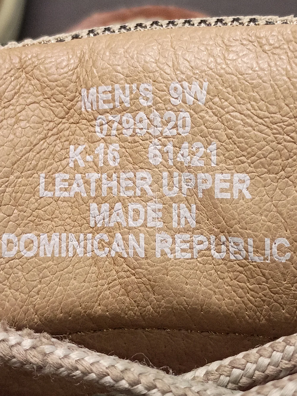 Men's 9 WIDE Sperry Men’s Tan Leather 2-Eye Boat Shoes. NEW!??